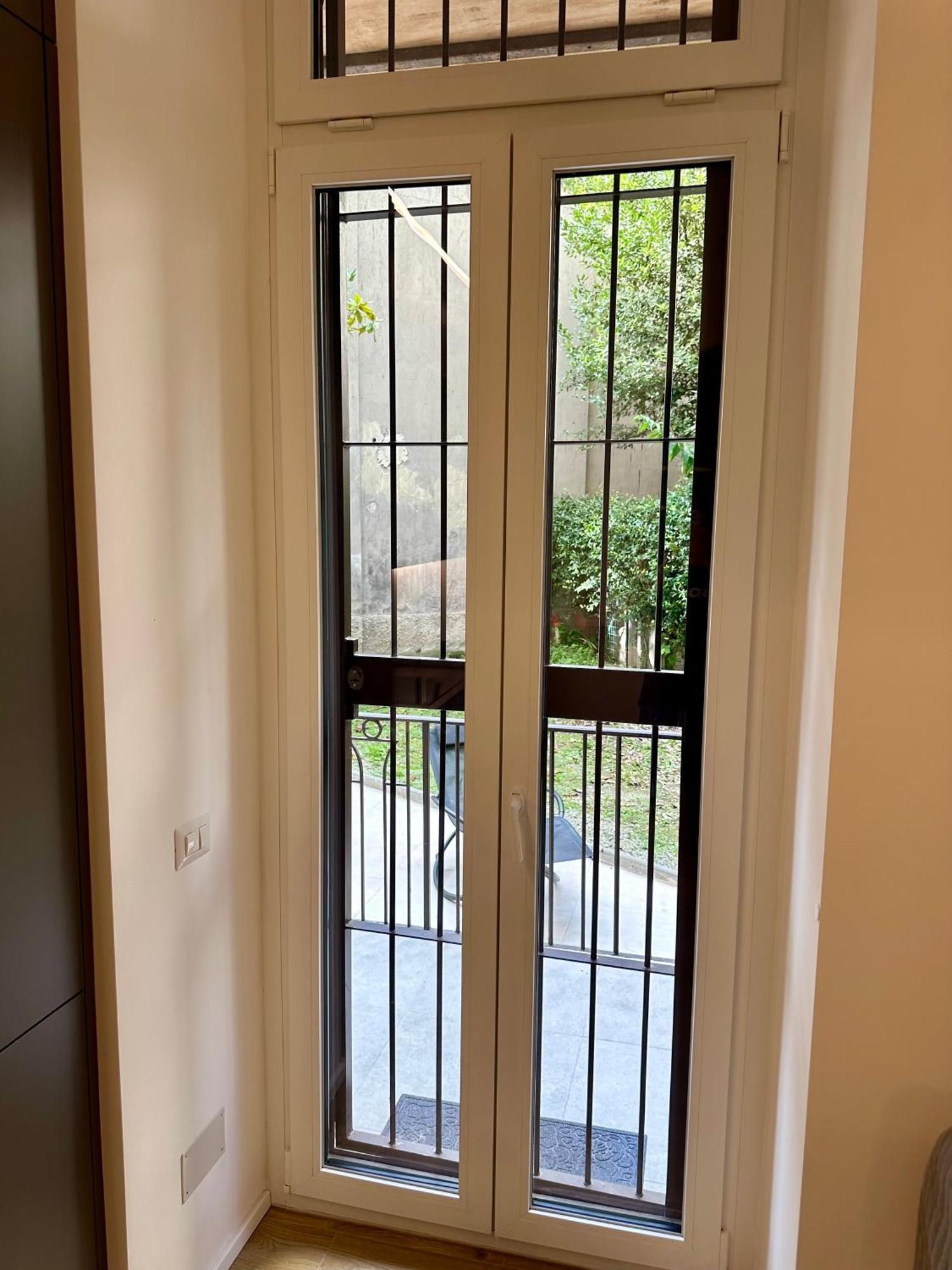 Lr Deluxe Apartments - Porta Venezia - Bilocale Con Giardino Privato ミラノ エクステリア 写真