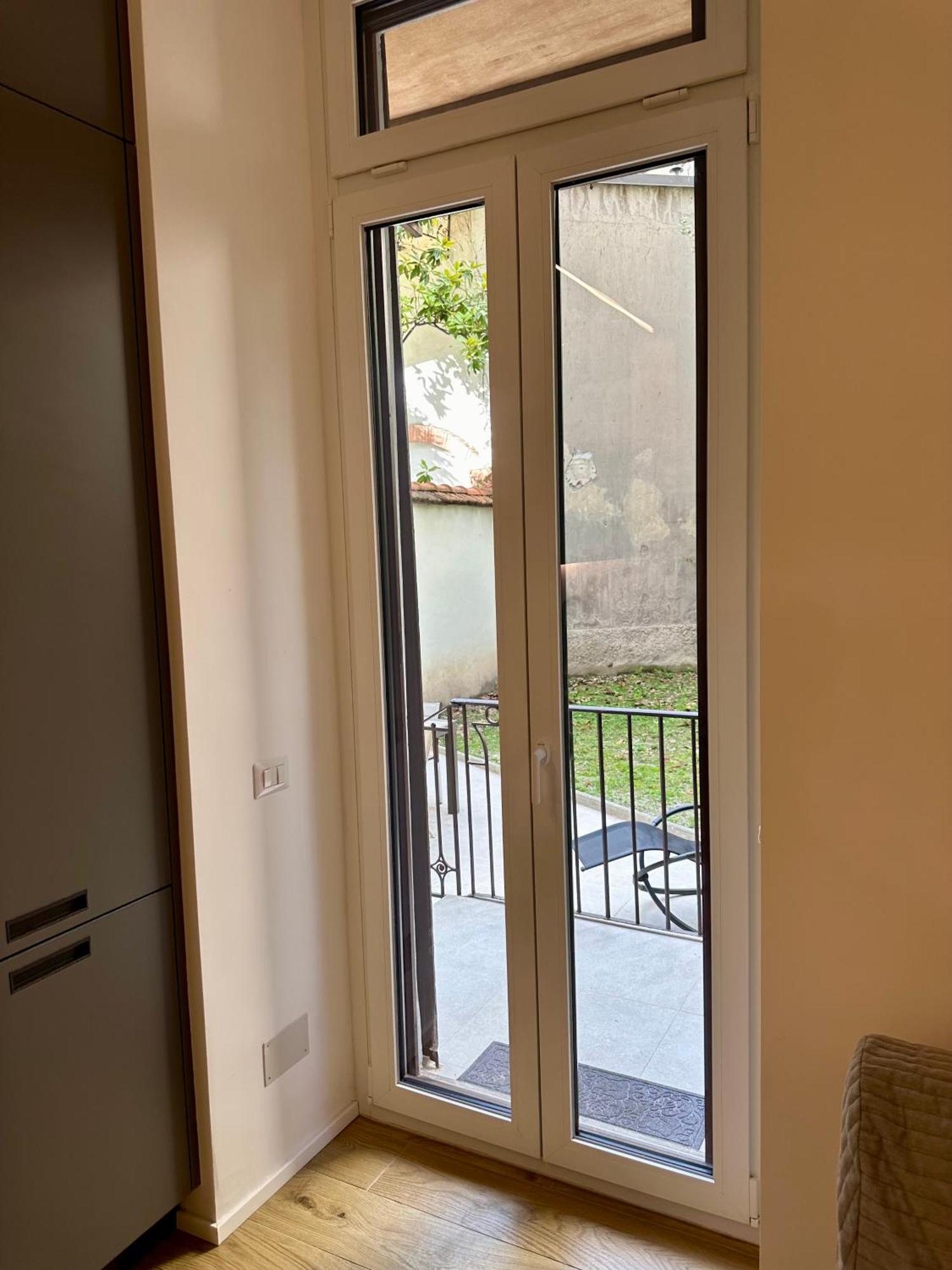 Lr Deluxe Apartments - Porta Venezia - Bilocale Con Giardino Privato ミラノ エクステリア 写真